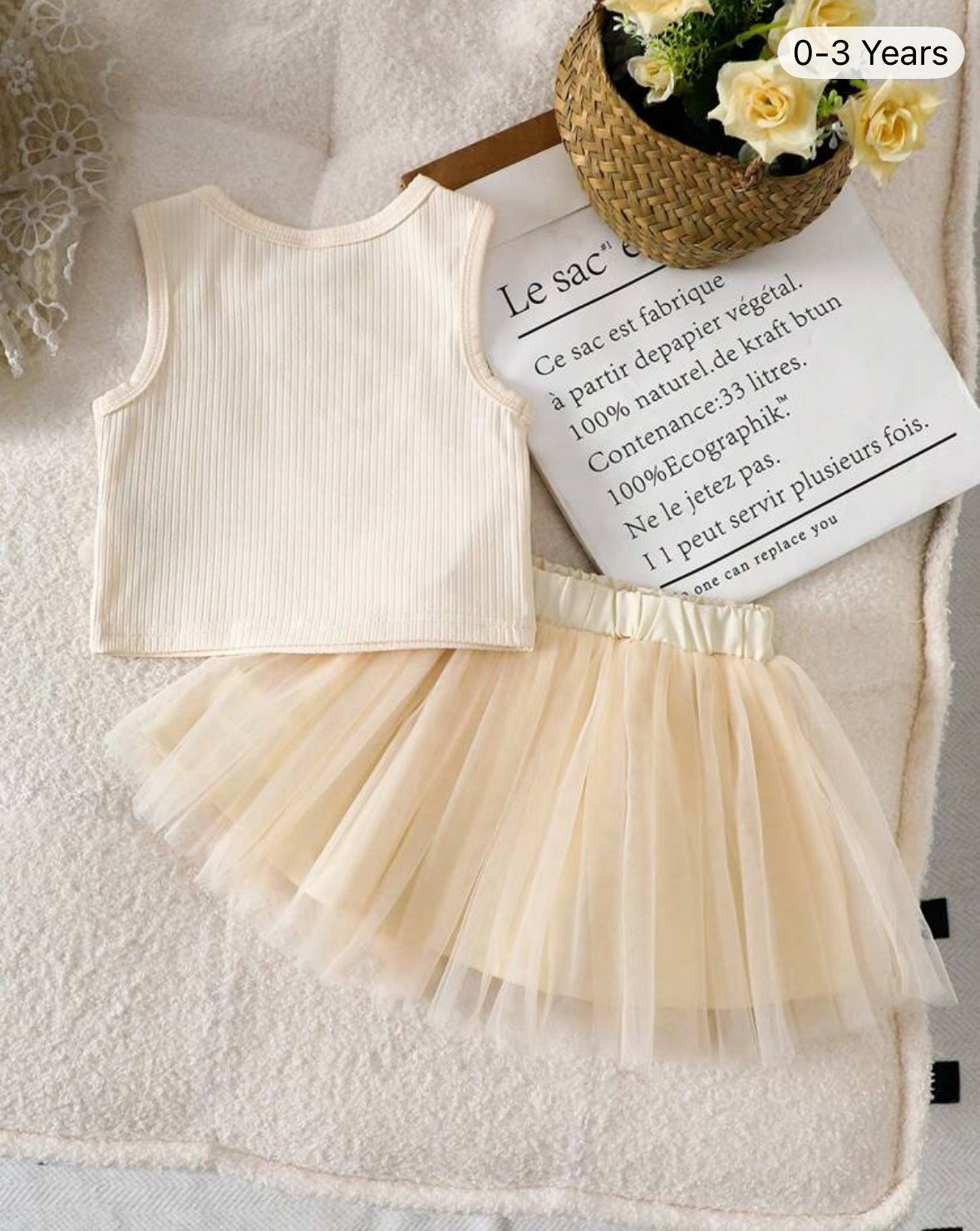 Conjunto pollera tutu más blusa beige con flores 3D