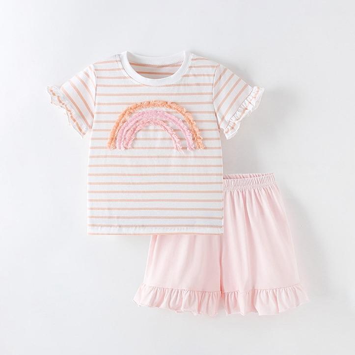 Conjunto de algodón short con remera detalle de arcoíris