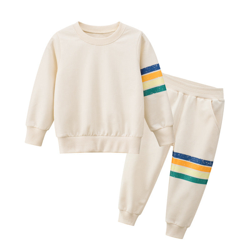 Conjunto jogger con abrigo mangas largas detalle de colores con brillo