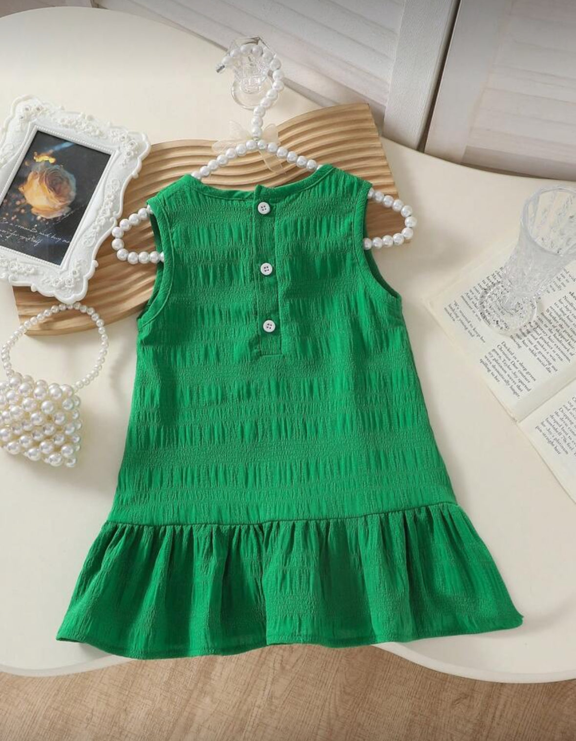 Vestido verde suelto para bebés de 1 a 3 años ! Detalles de botones en la parte de atrás