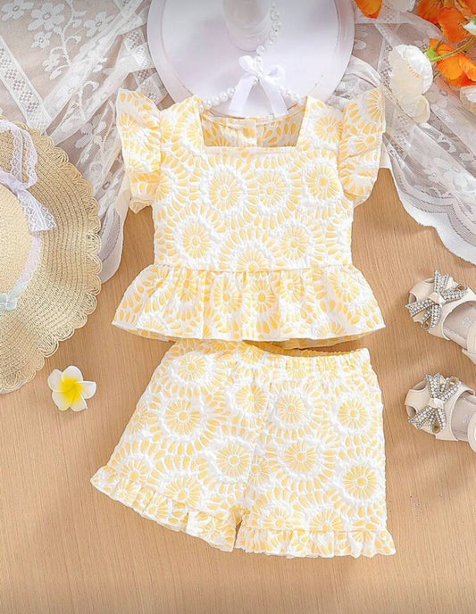 Conjunto short con blusa estampado amarillo bebés 1 a 3 años