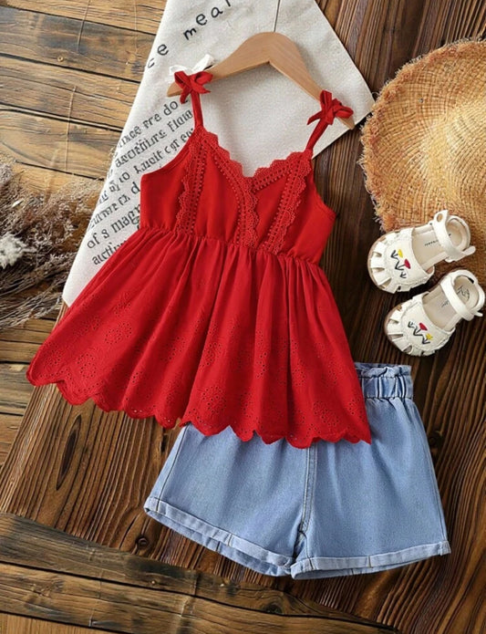 Conjunto short de Jean con blusa roja broderi