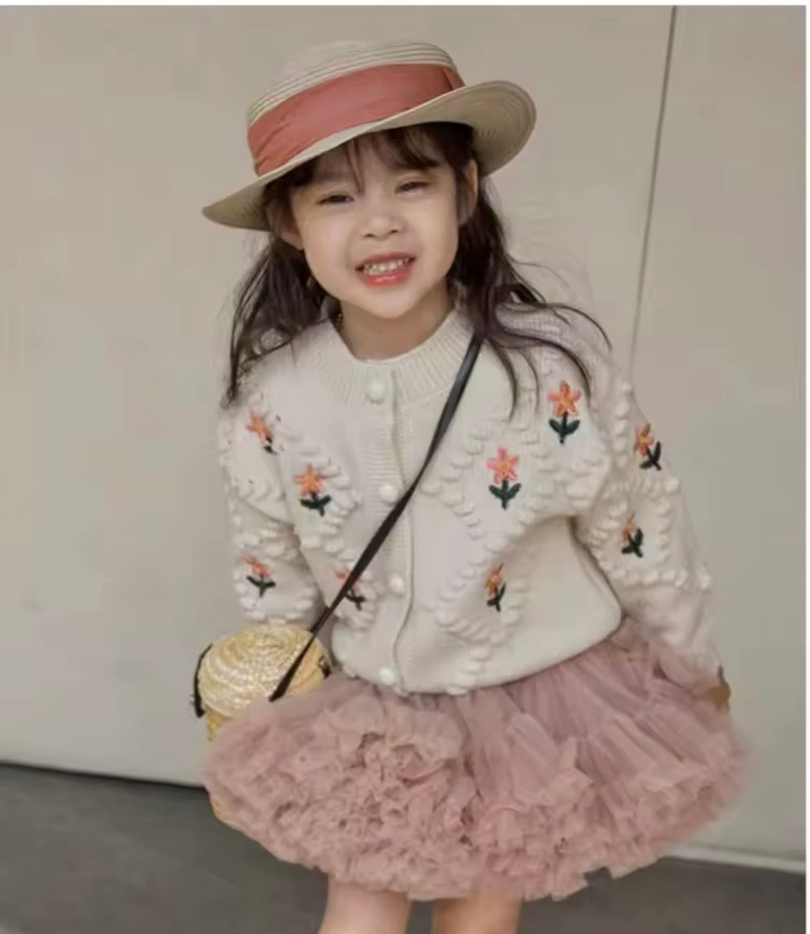 Conjunto de tutu y abrigo de hilo súper suave , detalles de flores