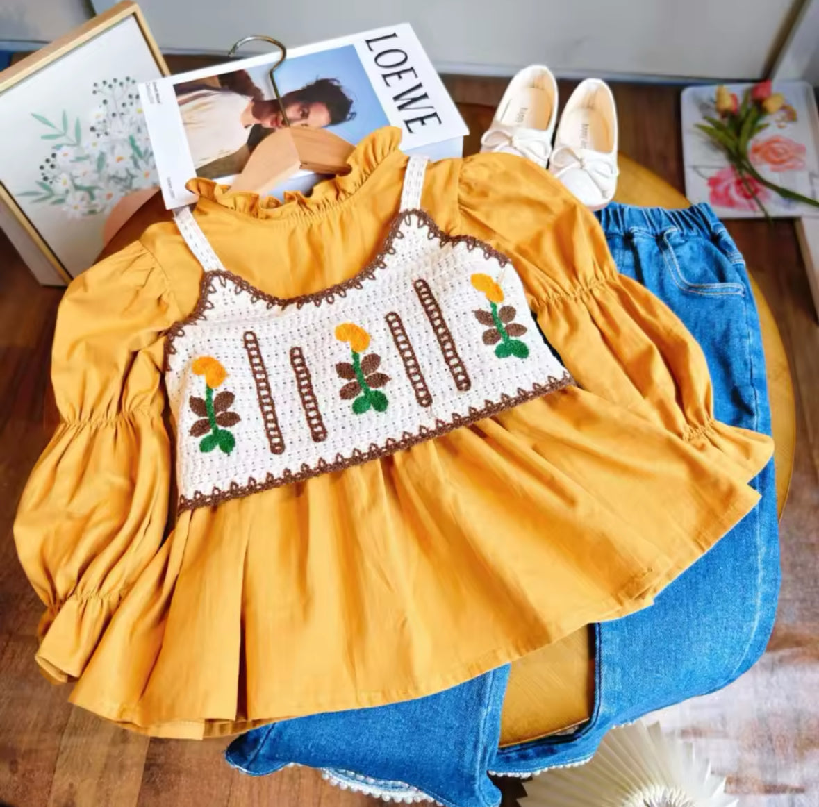 Conjunto pantalón , blusa mangas largas más chaleco de hilo (3 piezas)