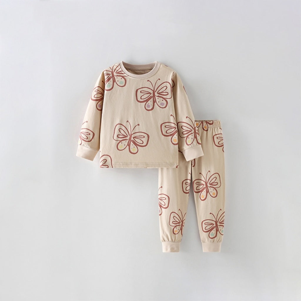 Conjunto pantalón jogger con mangas largas beige con detalles de mariposas