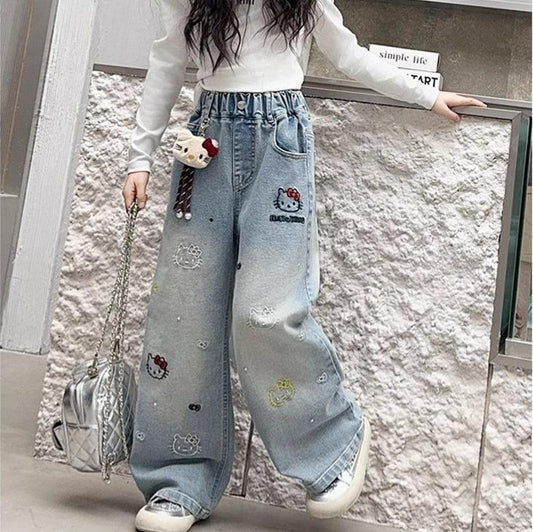 Pantalón de jeans detalle bordado de hello Kitty