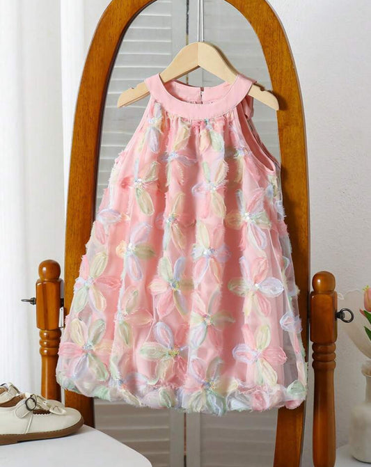 Vestido casual rosa con flores coloridos  3 D y detalle de moño en la espalda
