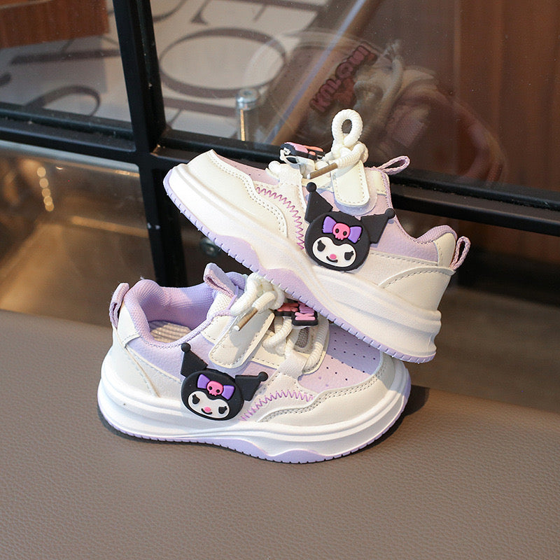 Tenis (championes ) lila con blanco detalles de kuromi