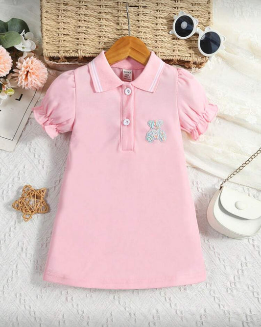 Vestido rosa suelto casual con detalle de osito en el pecho