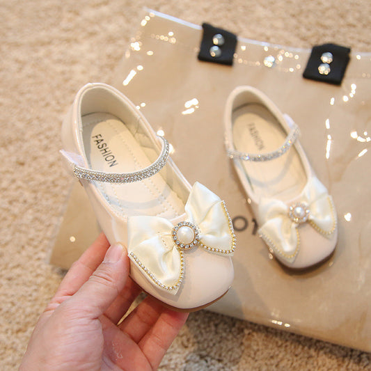 Zapato chalorado con moño y brillos