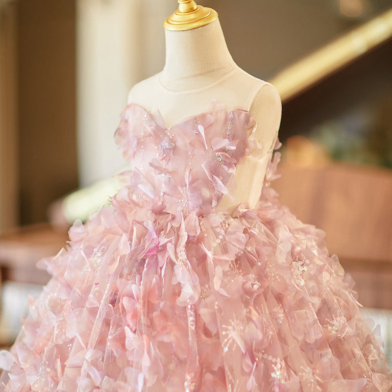 Vestido elegante rosa premiun , detalles de flores 3D brillo y corset