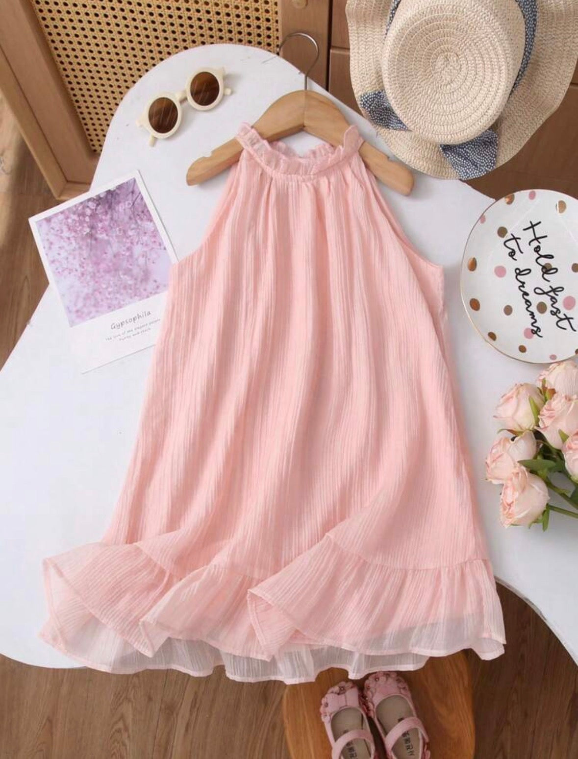Vestido casual suelto rosado detalle de volado en el cuello y abajo